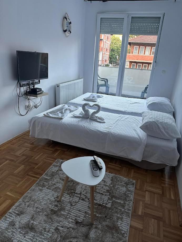 Apartment Guri Prishtinë Exterior photo